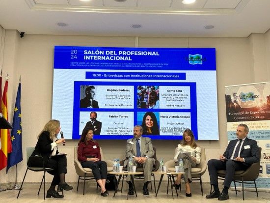 AFORO COMPLETO en el I Salón del Profesional Internacional” de TuComex en Madrid - Entrevistas a Instituciones Internacionales