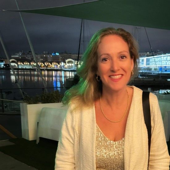 Éxito total del IV Congreso Internacional TuComex organizado en Valencia - Despedida Cristina Peña