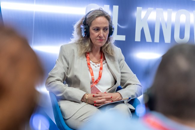 Sesión de Transformación Digital para el comercio internacional en el SIL Knowledge 2024 - Mesa redonda 2