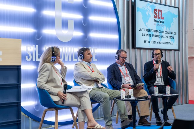 Sesión de Transformación Digital para el comercio internacional en el SIL Knowledge 2024 - Mesa redonda 3